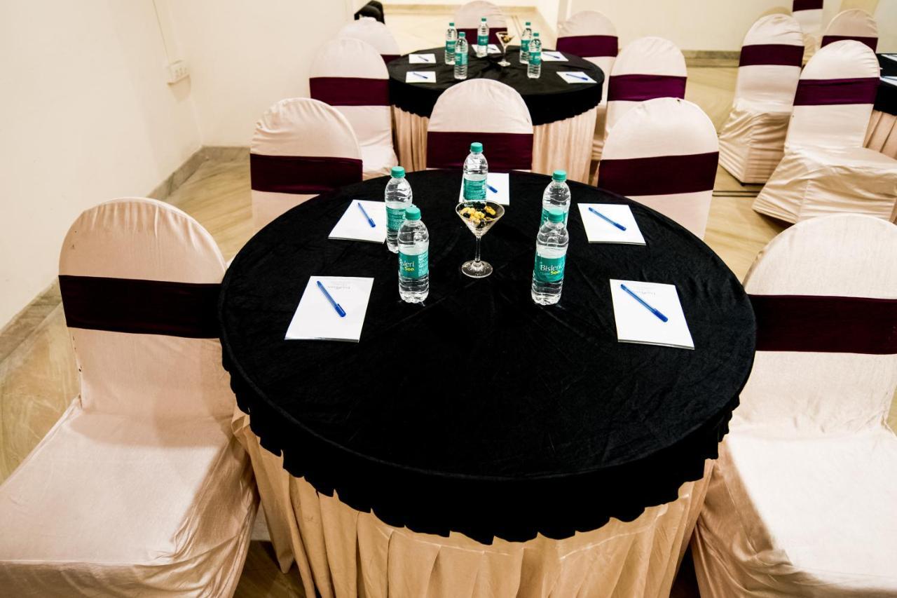 Отель The Fern Residency - Yeshwanthpur Бангалор Экстерьер фото